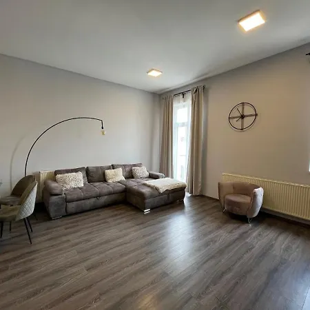 Mar Vartalak A Fo Teren * Siófok