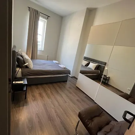 Apartmán Mar Vartalak A Fo Teren