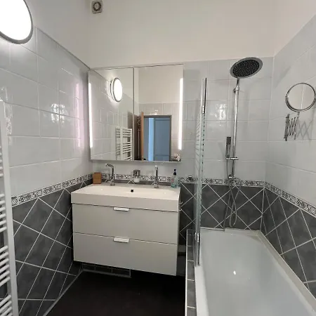 Apartmán Mar Vartalak A Fo Teren *