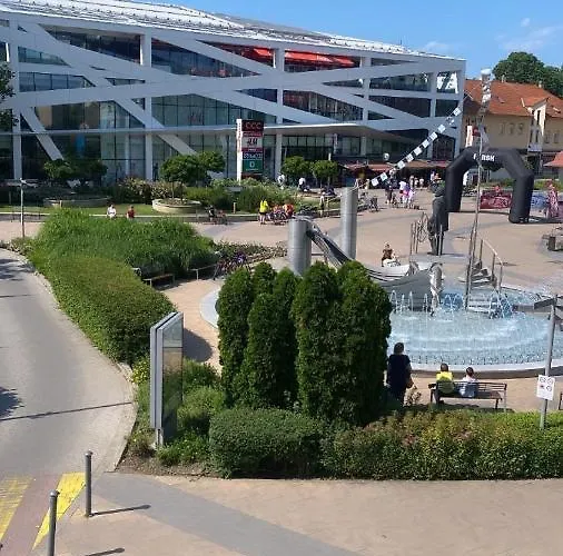 Mar Vartalak A Fo Teren Apartament *